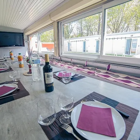 Pool-spa-sauna, 25 People, 5 Min Ocean * Soulac-sur-Mer